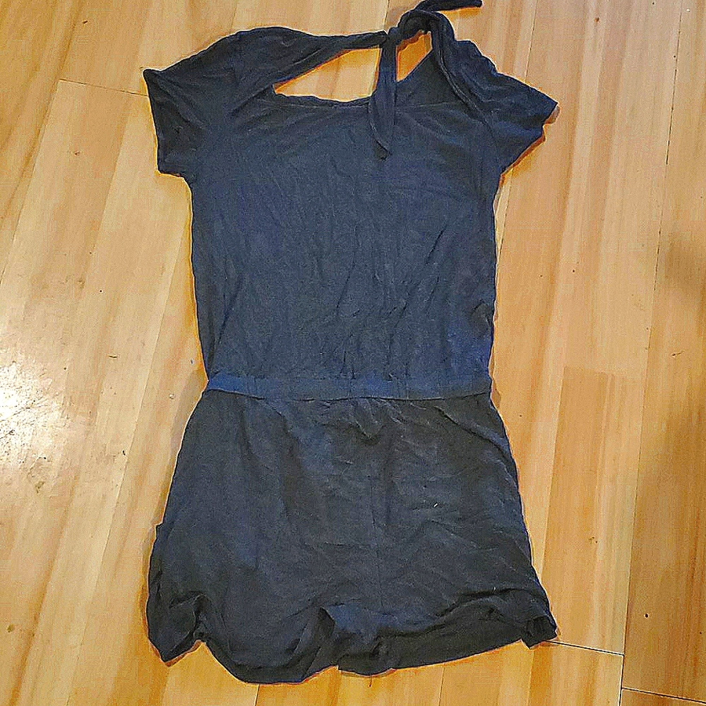 Women's Tie Back Summer Romper